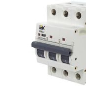 Автоматический выключатель 3-пол. 20А M06N D 6kA AR-M06N-3-D020 ARMAT IEK