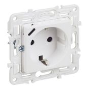 Штепсельная розетка встраиваемая IEK SKANDY 16А SK-R14-16-U14-018-K01 SK-R17W с з/к и шторками с USB A+C 18Вт арктический белый Штепсельная розетка встраиваемая IEK SKANDY 16А SK-R14-16-U14-018-K01 SK-R17W с з/к и шторками с USB A+C 18Вт арктический белый