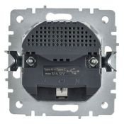 Штепсельная розетка встраиваемая IEK BRITE 16А BR-R14-16-U22-018-K91 РЮш11-1-БрАБ с з/к и шторками с USB A+C 18Вт арктический белый