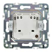 Штепсельная розетка встраиваемая IEK SKANDY 10А SK-R13-10-K01 SK-R01W без з/к с з/ш арктический белый