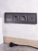 Штепсельная розетка встраиваемая IEK BRITE 16А BR-R14-16-U21-D21-K4 РЮш10-1-БрС с з/к и шторками с USB A+A 2,1А сталь