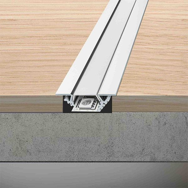 Светодиодная лента Белый теплый 2835 24V 38W/m 240Led/метр 00-304 PRO 20мм IP20 Светодиодная лента Белый теплый 2835 24V 38W/m 240Led/метр 00-304 PRO 20мм IP20