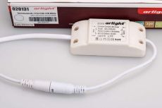 Встраиваемый светильник-панель  15W Белый 020131 DL-172x172M-15W 220V IP20 квадратный белый