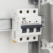 Автоматический выключатель 3-пол. 3А M10N D 10kA AR-M10N-3-D003 ARMAT IEK