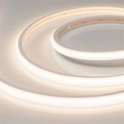 Светодиодная лента Белый теплый CSP 24V 11.5W/m 544Led/метр герм  (трубка) с линзой 031915(2) COB-PL60-X544-12mm 3000K  IP65