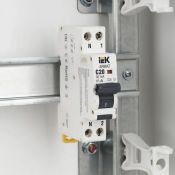Aвтоматический выключатель дифференциального тока B06S 1P+NP C20 30мА тип AC (18мм) AR-B06S-1N-C20C030 ARMAT IEK