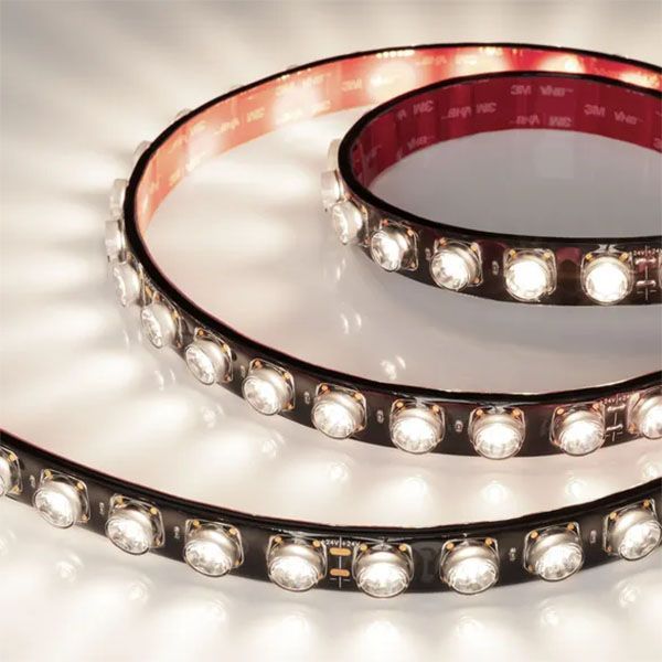 Светодиодная лента Белый дневной 2835 24V 21W/m 42Led/метр 049312 FLT-PS-A42-BLACK-23mm черная плата 15deg 4000K IP67