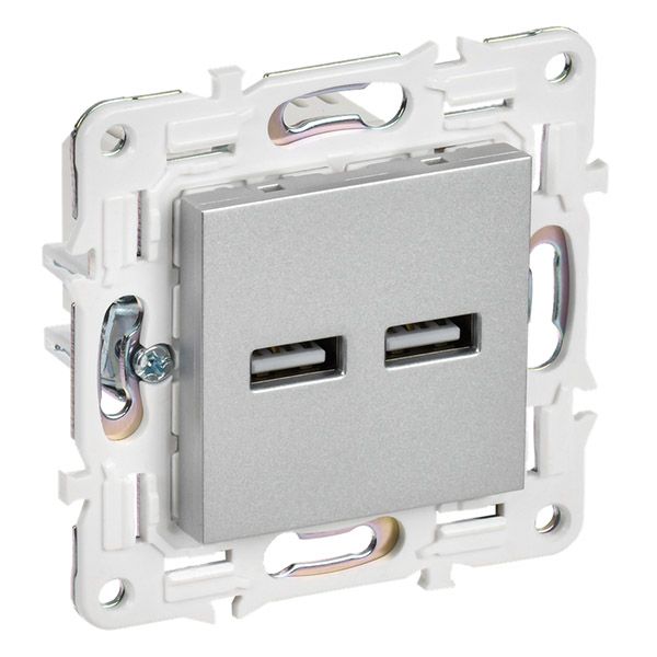 Розетка встраиваемая USB IEK SKANDY A+A 3,1А SK-U21-D31-K23 SK-R15S серебряный