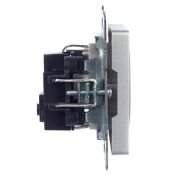 Штепсельная розетка встраиваемая IEK BRITE 16А BR-R11-16-K47 РС11-1-0-БрА с з/к без з/ш  алюминий