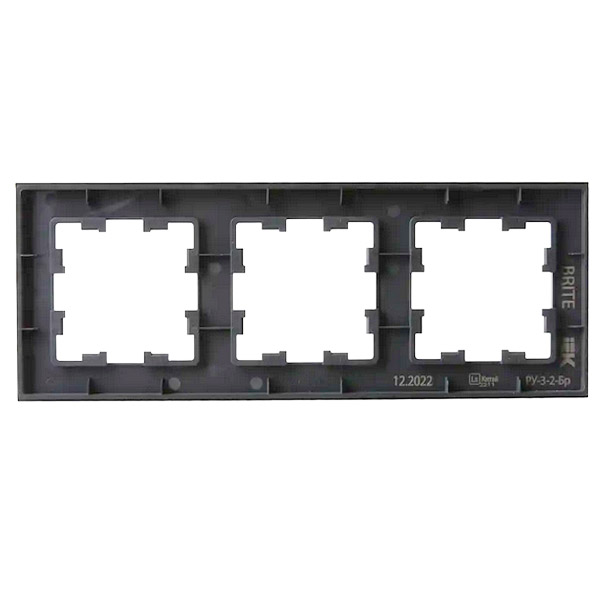 Рамка стеклянная 3 поста IEK BRITE BR-M32-G-31-K02 РУ-3-2-Бр черный матовый