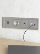 Рамка металлическая 4 поста IEK BRITE BR-M42-M-K47 РУ-4-1-БрА алюминий