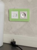 Рамка стеклянная 2 поста IEK BRITE BR-M22-G-41-K06 РУ-2-2-Бр эко грин RE