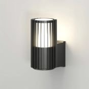 светильник DENKIRS без лампы FARSUN DK9722-BK 1хE27 220V IP65 цилиндр накладной черный