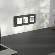 Штепсельная розетка встраиваемая WERKEL 16A 250V W1171761 с/з, шторками и USB тип A+C белый матовый