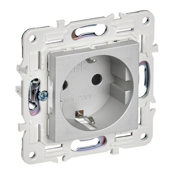 Штепсельная розетка встраиваемая IEK SKANDY 16А SK-R14-16-K23 SK-R04S с з/к без з/ш серебряный