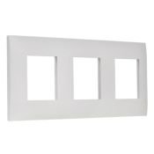 Рамка пластик 3 поста IEK SKANDY SK-M32-K01 SK-F03W арктический белый