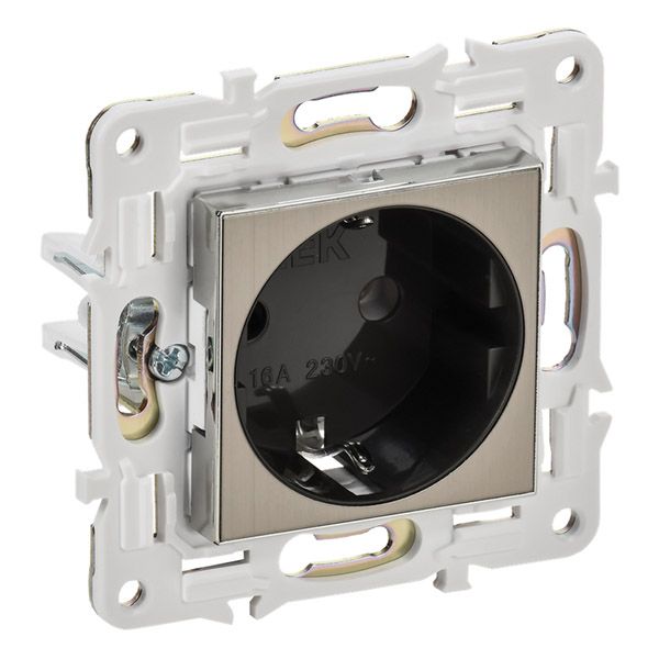 Штепсельная розетка встраиваемая IEK SKANDY 16А SK-R11-16-K50 SK-R05N с з/к без з/ш металл никель
