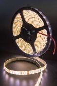 Светодиодная лента  Белый теплый 2835 12V  4.8W/m 60Led/метр герм (силикон) 00-00009458 SWG260-12-4.8-WW-65 IP65