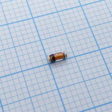 Стабилитрон    13V 0.5W /BZV55-C13,115/