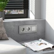 Рамка металлическая 3 поста WERKEL AluMax W0033506 алюминий