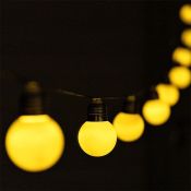 Садовая гирлянда Белый теплый с насадками «Белые шары» 2,7м тёмная нить, 10 LED на солнечной батарее IP44