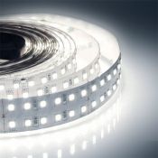 Светодиодная лента Белый днвной 2835 24V 38W/m 240Led/метр 00-315 PRO 20мм IP20 Светодиодная лента Белый днвной 2835 24V 38W/m 240Led/метр 00-315 PRO 20мм IP20