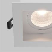 Встраиваемый светильник  12W Белый-MIX DL008-12W2.7-3-4K-W Металл Модерн/Metal Modern 50deg 230V квадратный белый