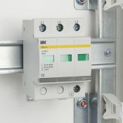 Ограничитель перенапряжения (УЗИП) 3п 400В 20кА ОПС1-C MOP20-3-C IEK
