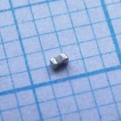 конденсатор чип 0402 X7R      0.47uF  10%  16V