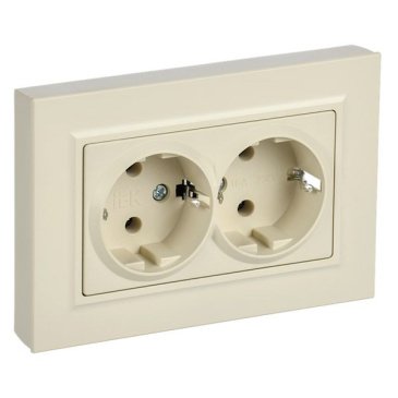 Штепсельная розетка встраиваемая двойная IEK BRITE 16А BR-R27-16-K10-F РСПл12-3-БрКр с з/к без з/ш в сборе плоская бежевый