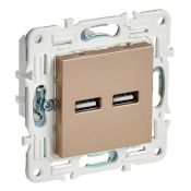 Розетка встраиваемая USB IEK SKANDY A+A 3,1А SK-U21-D31-K98 SK-R15Sa песочный