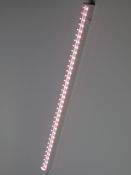 Фитосветильник  18W UL-00007513 ULI-P12-18W-SPLE WHITE линейный 560мм. спектр для фотосинтеза IP40