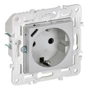 Штепсельная розетка встраиваемая IEK SKANDY 16А SK-R14-16-U14-018-K23 SK-R17S с з/к и шторками с USB A+C 18Вт серебряный Штепсельная розетка встраиваемая IEK SKANDY 16А SK-R14-16-U14-018-K23 SK-R17S с з/к и шторками с USB A+C 18Вт серебряный