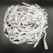 гирлянда БАХРОМА  10.5W Белый теплый Арена Света, белый провод каучук, без мерцания 230V IP66