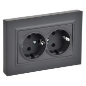 Штепсельная розетка встраиваемая двойная IEK BRITE 16А BR-R27-16-K53-F РСПл12-3-БрГ с з/к без з/ш в сборе плоская графит