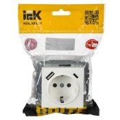 Штепсельная розетка встраиваемая IEK BRITE 16А BR-R14-16-U22-018-K01 РЮш11-1-БрБ с з/к и шторками с USB A+C 18Вт белый