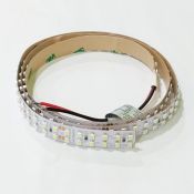 Светодиодная лента Белый холодный 3528 24V 19.2W/m 240Led/метр 1 метр Уценка!!! Светодиодная лента Белый холодный 3528 24V 19.2W/m 240Led/метр 1 метр Уценка!!!