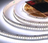 Светодиодная лента Белый холодный 2835 24V 22W/m 240Led/метр ELFLED-24240-PRO140W 6500-7000К Светодиодная лента Белый холодный 2835 24V 22W/m 240Led/метр ELFLED-24240-PRO140W 6500-7000К