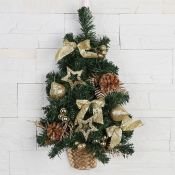 Ёлка искусственная настенная «Зимнее волшебство. Звёзды шишки», 45 см, золото, ПВХ ветки отгибаются Ёлка искусственная настенная «Зимнее волшебство. Звёзды шишки», 45 см, золото, ПВХ ветки отгибаются